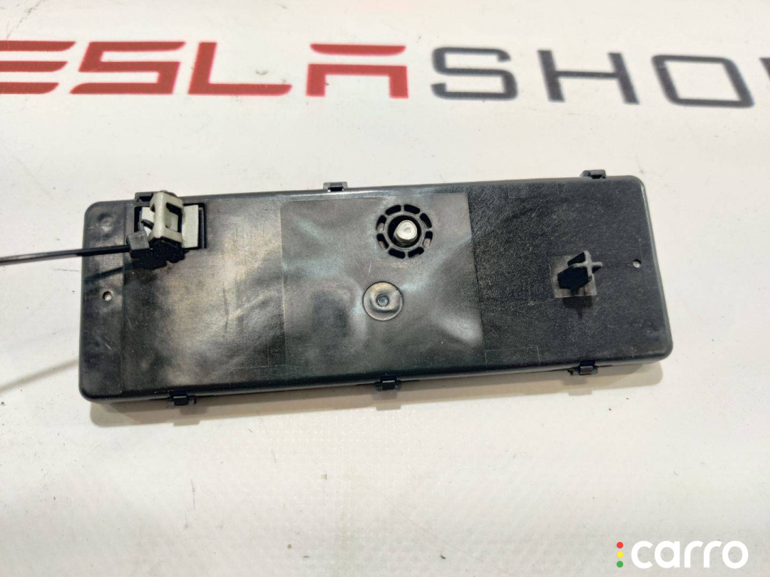 1606557-91-C блок иммобилайзера Tesla Model S 2-й рест 2021г. - фото №1