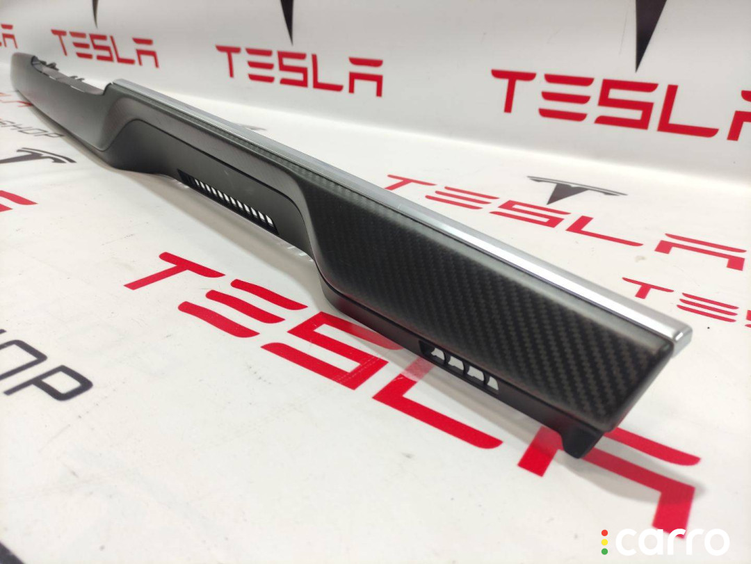1562968-70-C панель передняя салона (торпедо) Tesla Model S 2-й рест 2021г. - фото №4