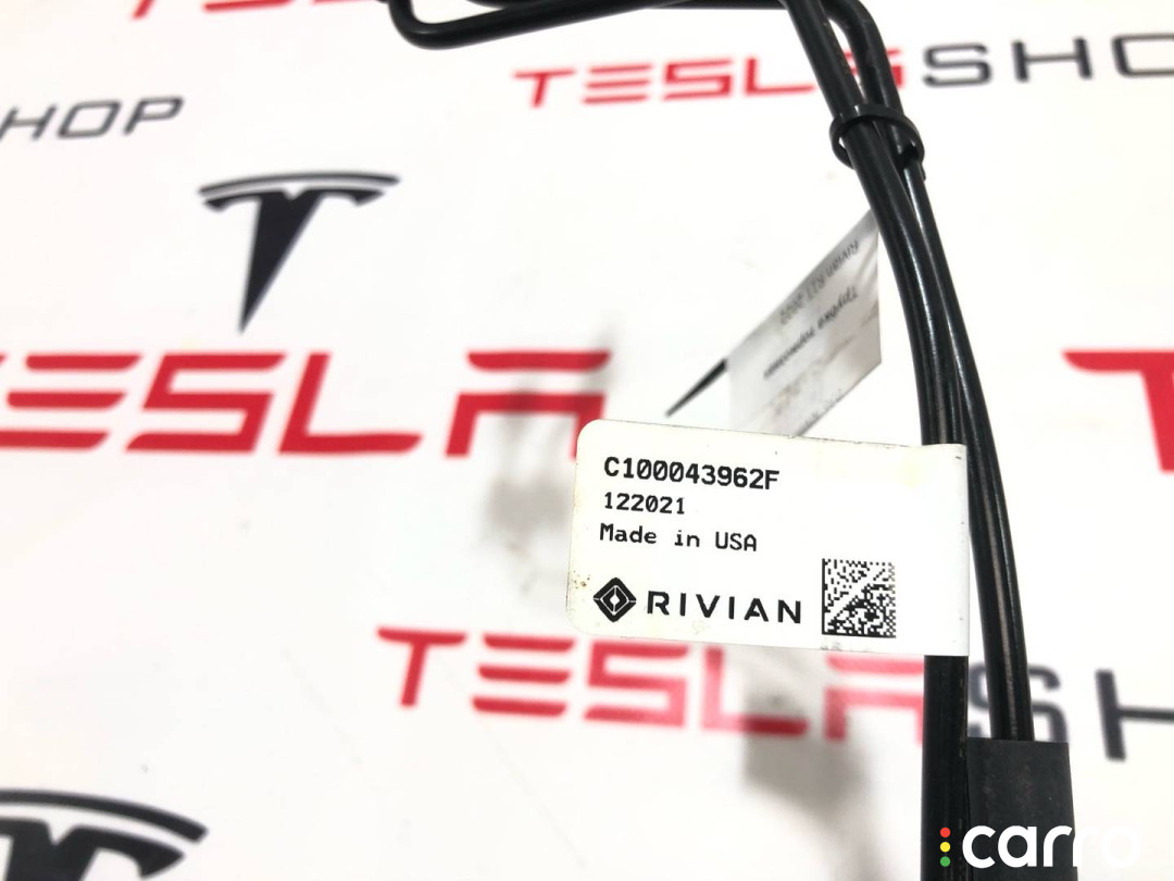 C100043962F трубка тормозная Rivian R1T 2022г. - фото №3