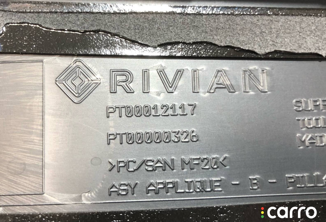 PT0000326, PT00012117 накладка двери задней левой Rivian R1T 2022г. - фото №4