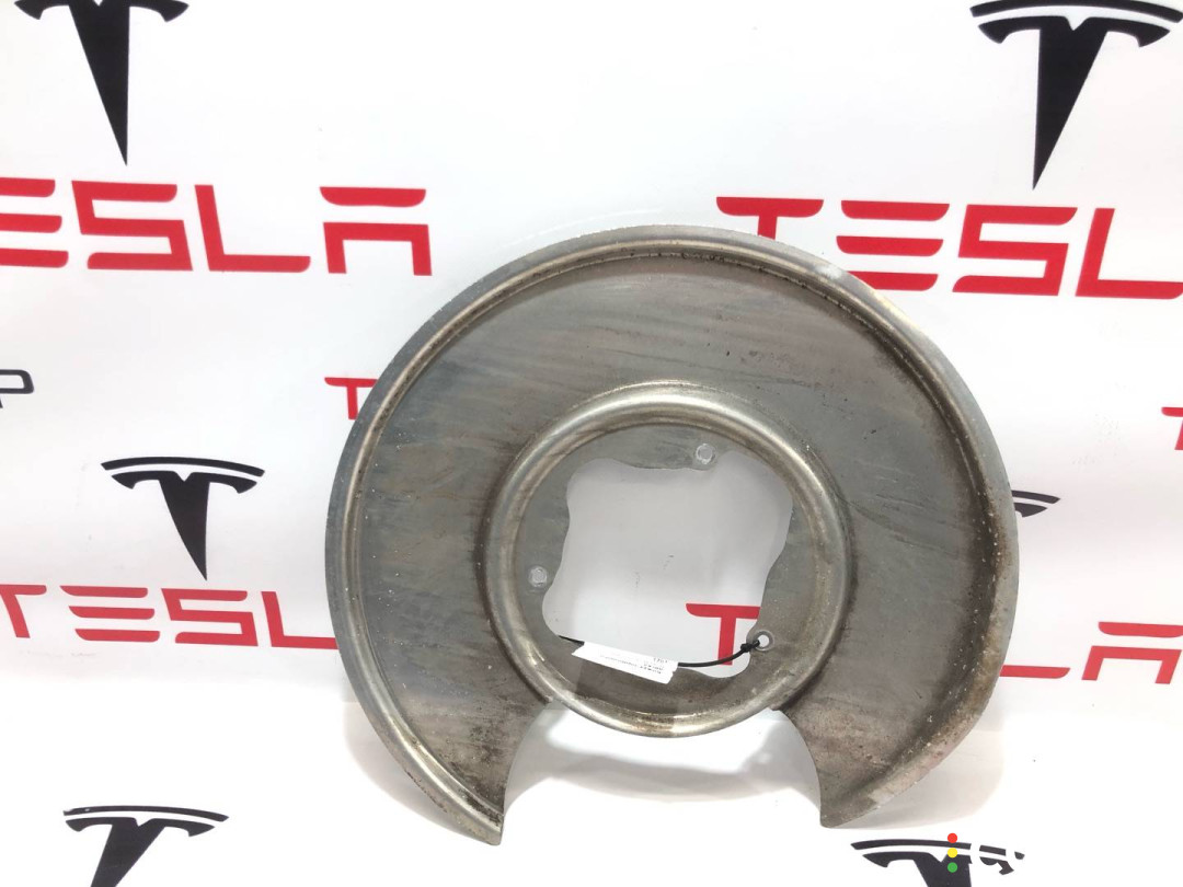 142066200B, 1620410-KN-A Кожух тормозного диска Tesla Model S 2-й рест 2021г. - фото №1