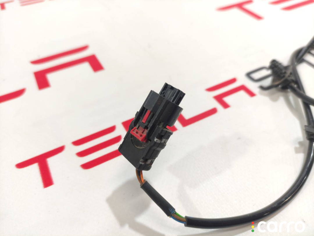 1420981-99-B, 1420986-00-B, 2047490013, 2047490014 разъем (фишка) проводки Tesla Model S 2-й рест 2022г. - фото №2