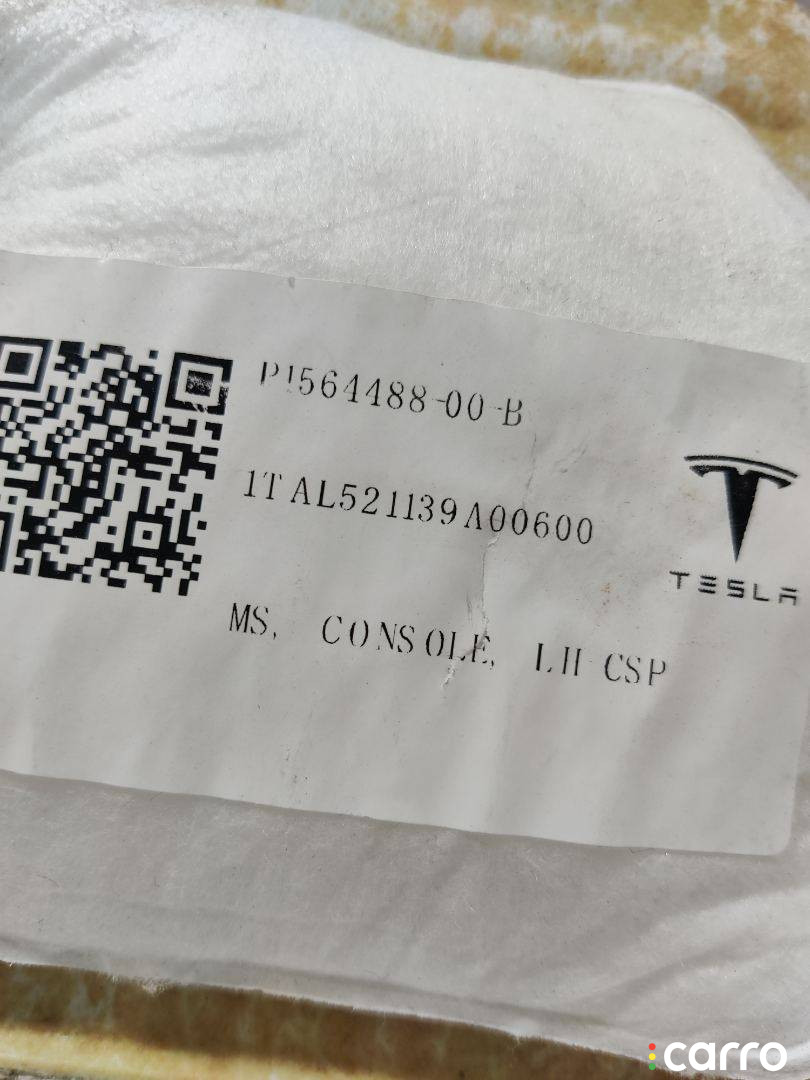 1564488-00-C Накладка центральной консоли Tesla Model S 2-й рест 2021г. - фото №3
