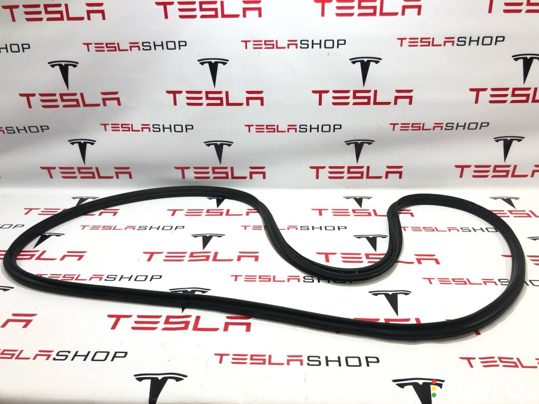 1613450-00-A уплотнитель багажника Tesla Model S 2-й рест 2021г. - фото №1