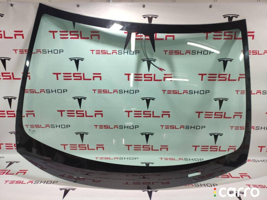 1061987-01-F Стекло лобовое Tesla Model S 2019г. - фото №1