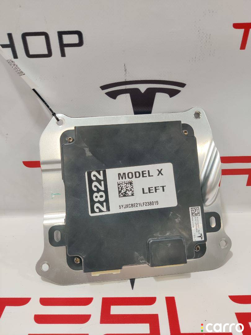 1041419-00-B, 1037222-00-D модуль управления двери передней левой Tesla Model X 2019г. - фото №1