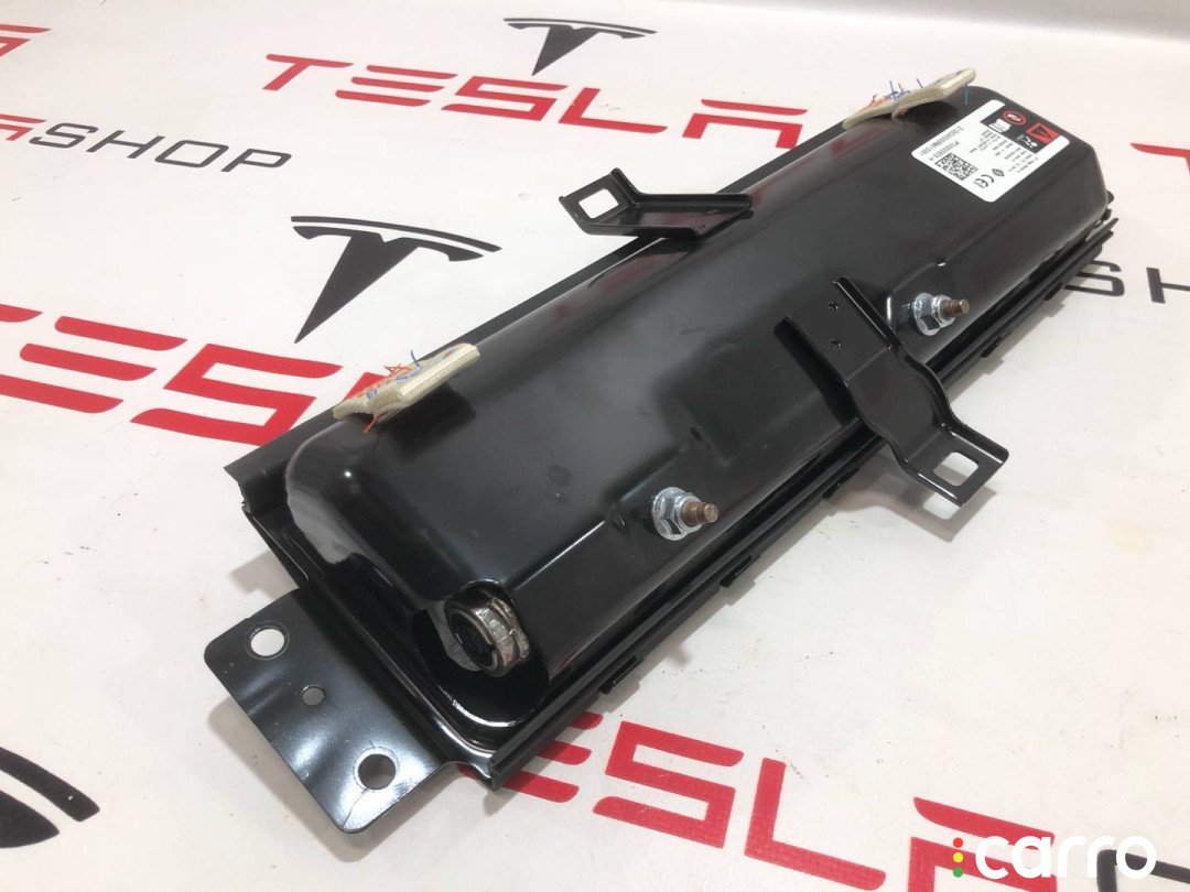PT00000829-H Подушка безопасности коленная Rivian R1T 2022г. - фото №4