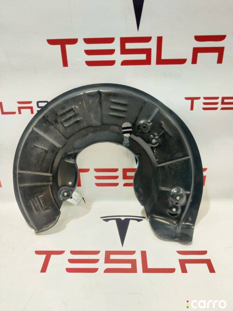 1027661-01-B Кожух тормозного диска Tesla Model X 2019г. - фото №1