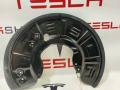 1027661-01-B Кожух тормозного диска Tesla Model X 2019г. - фото №2