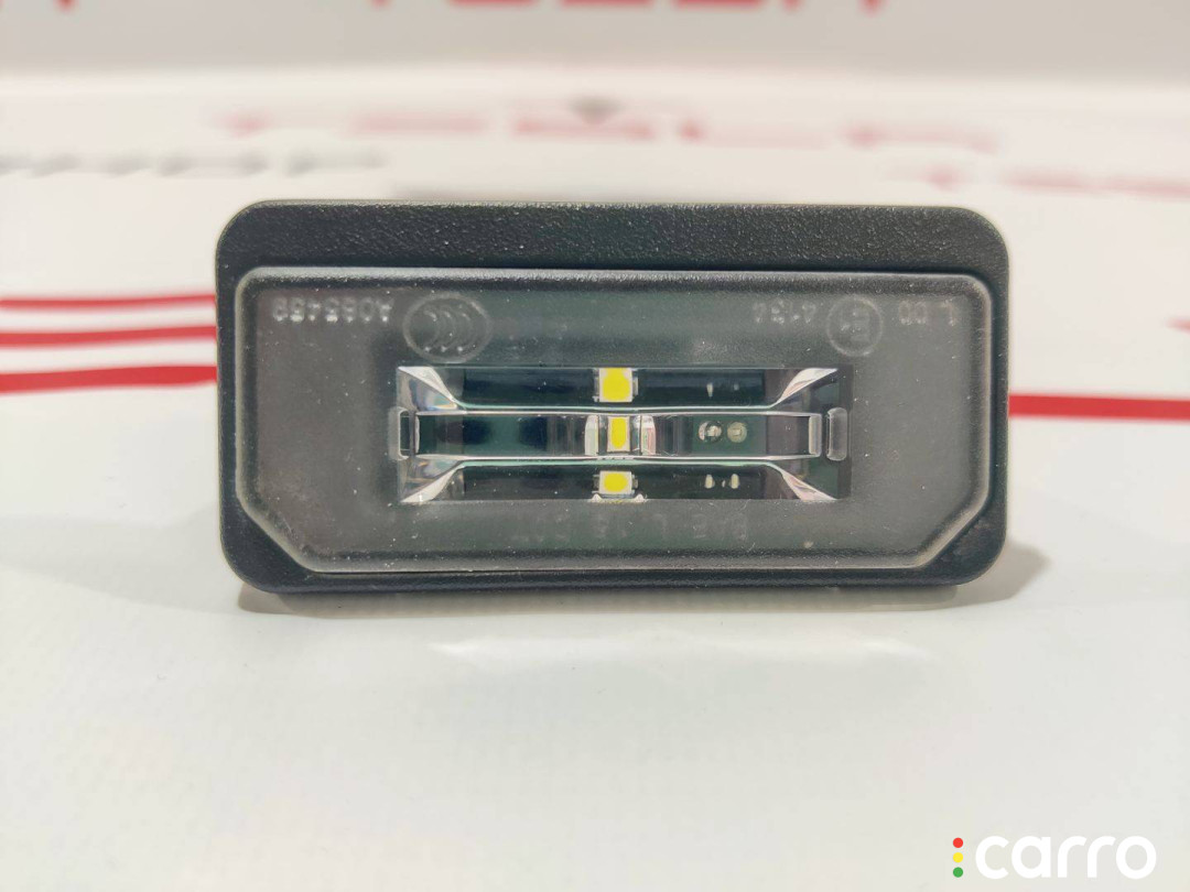 A2038200256, 1034341-00-B Подсветка номера Tesla Model X 2019г. - фото №1