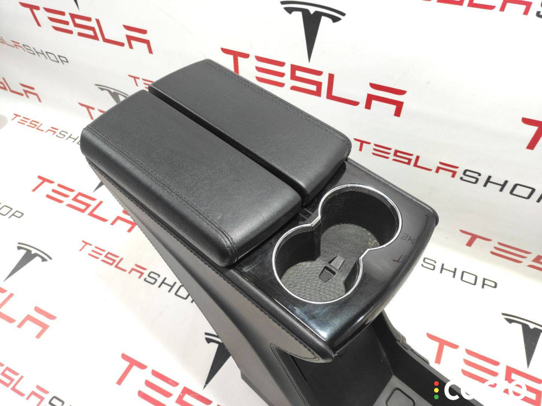 1010249-00-A Центральная консоль Tesla Model S 2015г. - фото №3