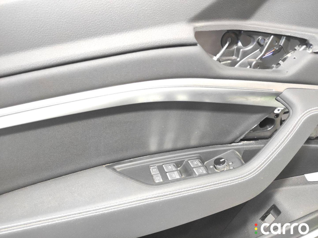 4K0.959.851.C, 4KE.867.117., 4KL867103 обшивка двери передней левой Audi e-tron 2019г. - фото №4