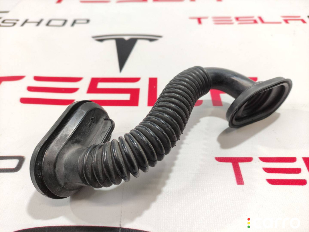 3067963-00-B, 1098697-00-B гофра дверной проводки передняя правая Tesla Model 3 2020г. - фото №1