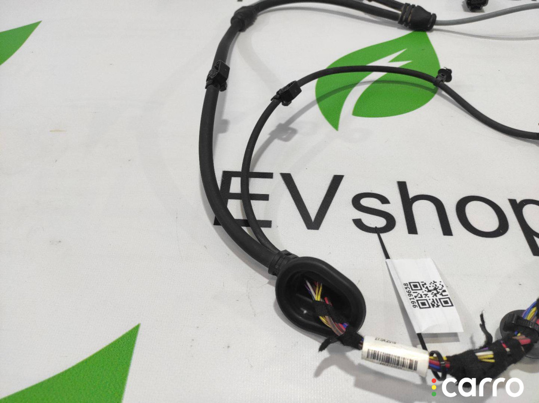 8K0973702, 8K0973702D, 4KE971139, 4KE972253A разъем (фишка) проводки Audi e-tron 2019г. - фото №4