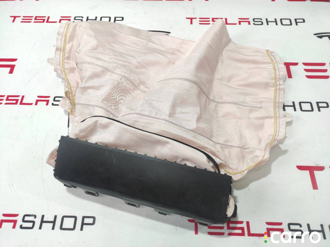 1005259-00-G Подушка безопасности коленная Tesla Model S 2018г. - фото №1