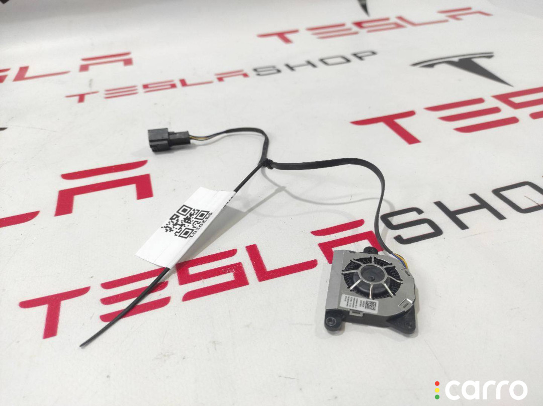 1593806-00-C Вентилятор радиатора Tesla Model S 2-й рест 2021г. - фото №1