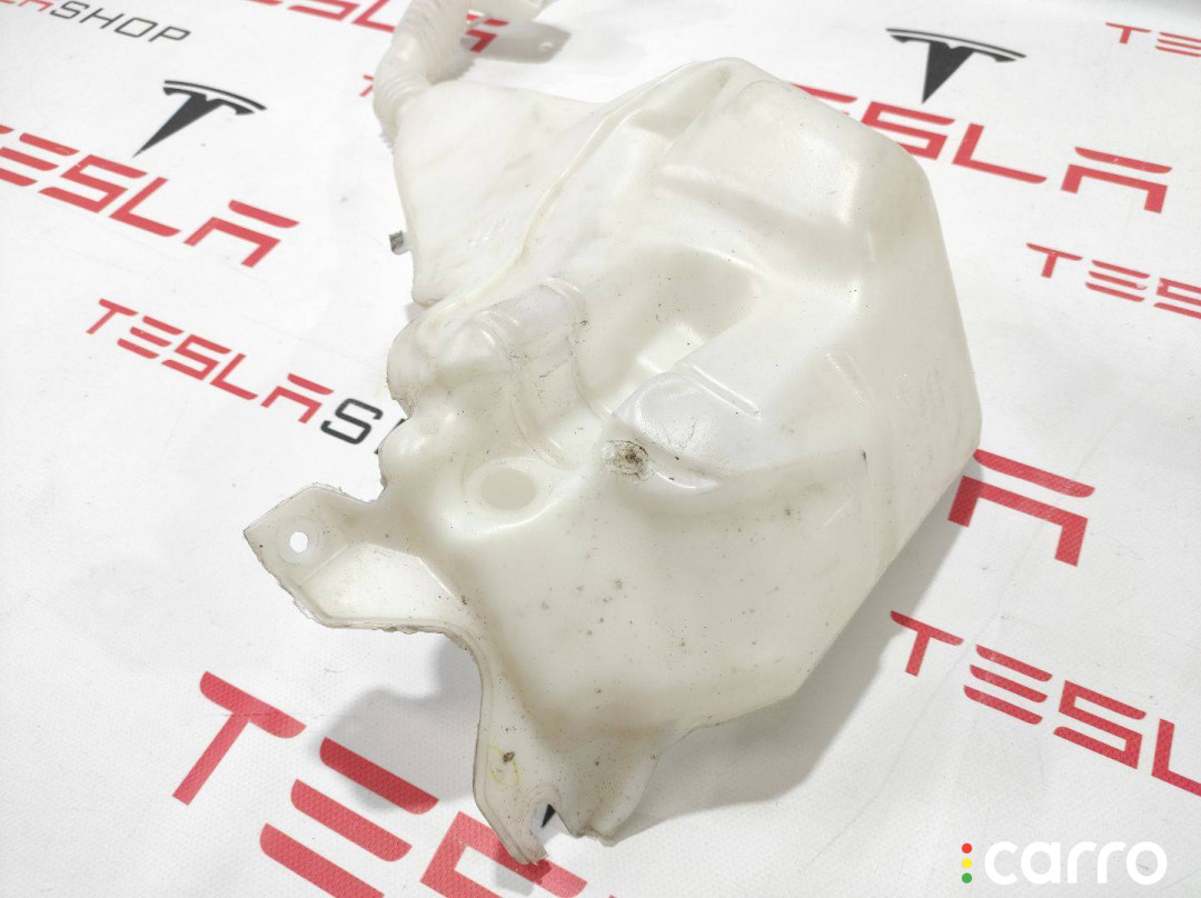 1005400-00-B бачок омывателя Tesla Model S 2015г. - фото №2
