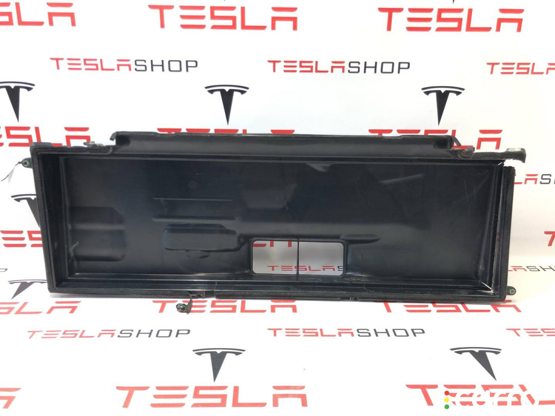 1077742-00-B, 1045566-00-H Корпус воздушного фильтра Tesla Model X 2017г. - фото №1