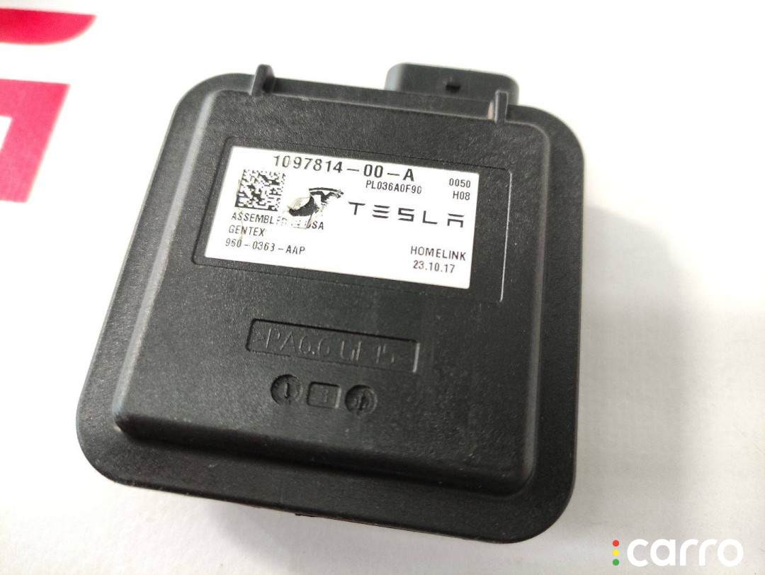 1097814-00-A блок комфорта Tesla Model X 2017г. - фото №3