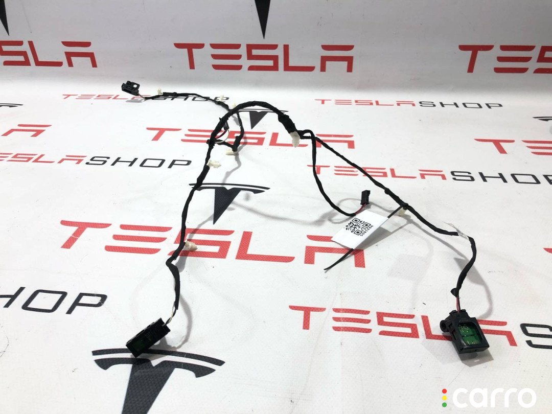 1053086-00-D Электропроводка двери Tesla Model X 2017г. - фото №3