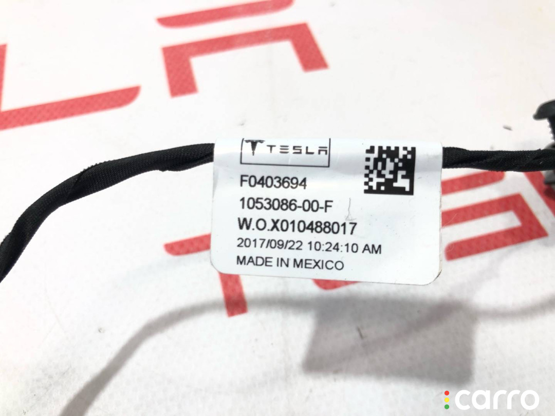 1053086-00-D Электропроводка двери Tesla Model X 2017г. - фото №4