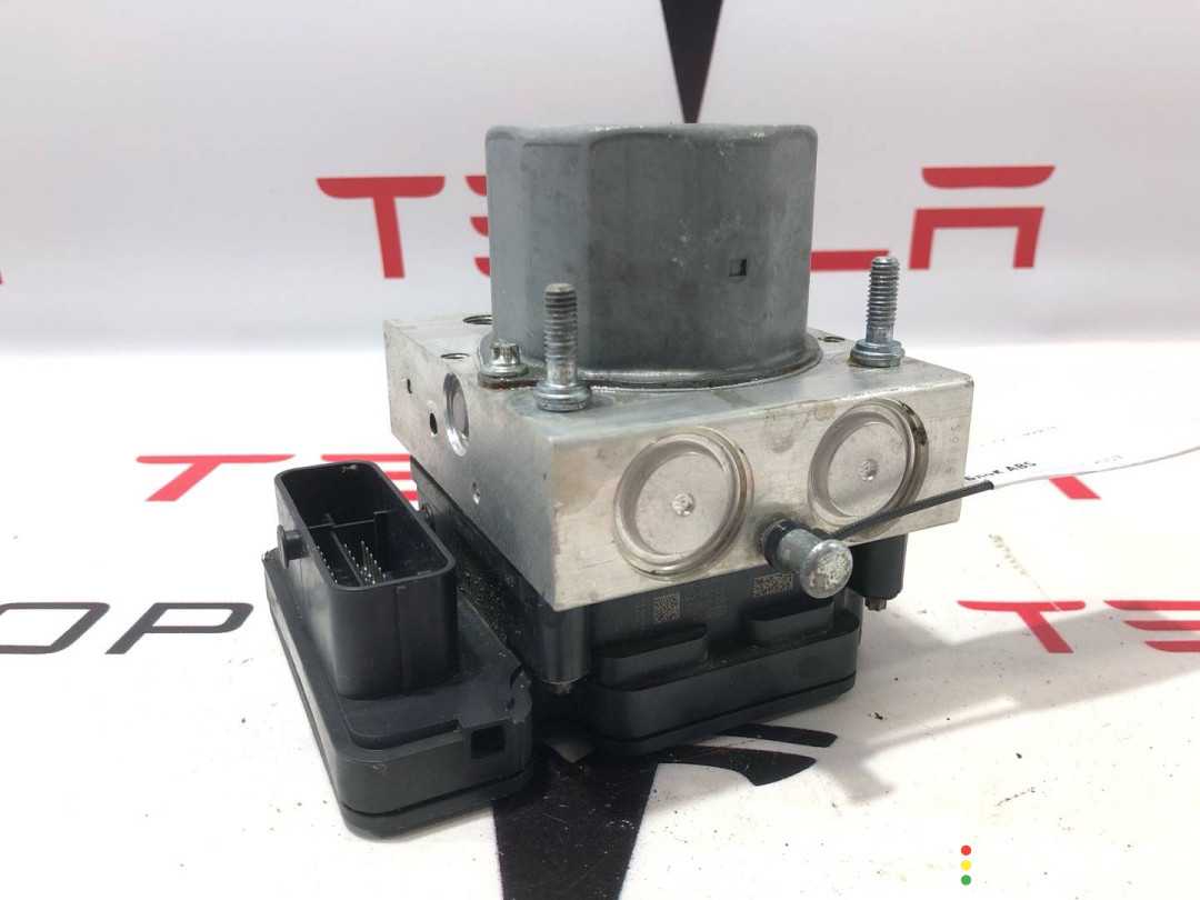 1037797-00-D, 1038119-00-D Блок ABS Tesla Model X 2017г. - фото №4