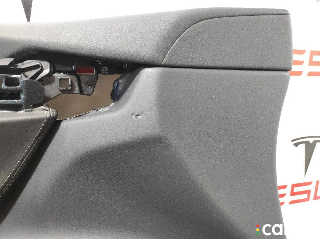1055327-25-K обшивка двери передней левой Tesla Model X 2019г. - фото №3
