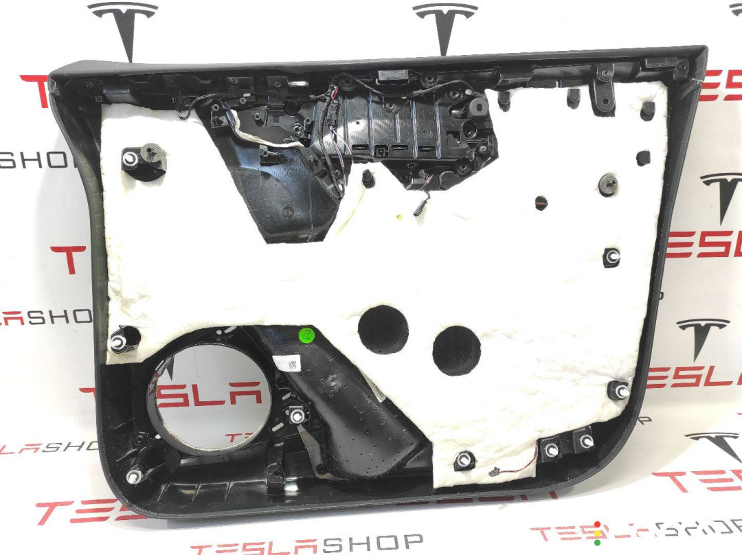 1055327-25-K обшивка двери передней левой Tesla Model X 2019г. - фото №6