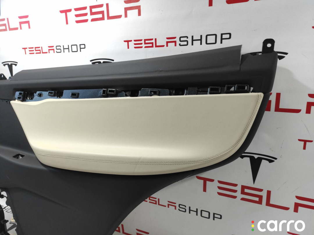1058004-22-I обшивка двери задней правой Tesla Model X 2017г. - фото №6