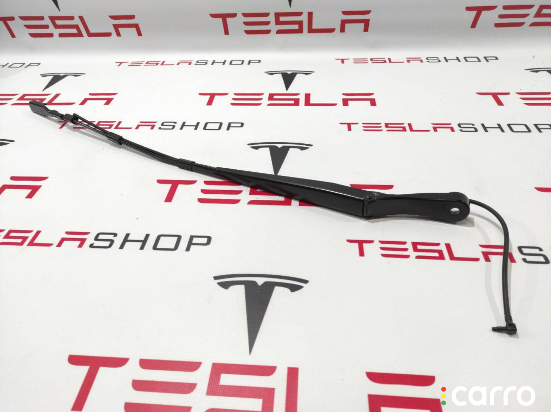 1046669-00-B щеткодержатель (поводок стеклоочистителя, дворник) левый Tesla Model X 2019г. - фото №1