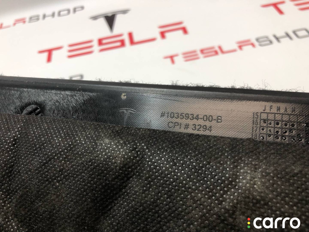 1035934-00-B Накладка центральной консоли Tesla Model X 2017г. - фото №5