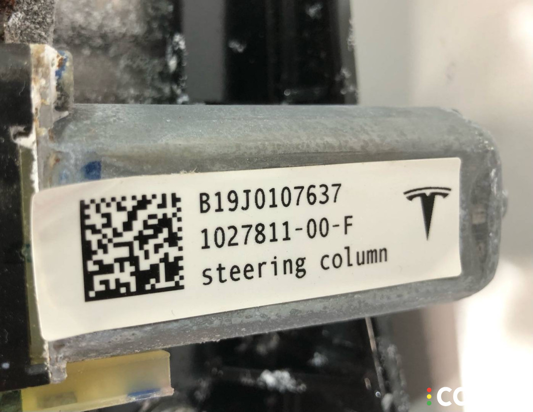 1027811-00-F рулевая колонка Tesla Model X 2019г. - фото №5