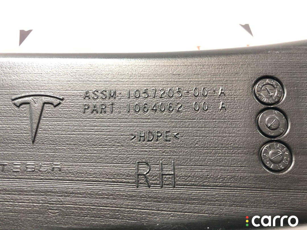 1064062-00-A, 1057205-00-A воздуховод Tesla Model X 2019г. - фото №4