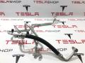 1046265-00-D Трубка кондиционера Tesla Model X 2019г. - фото №2