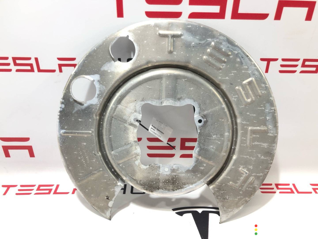 1072160-00-A Кожух тормозного диска Tesla Model X 2019г. - фото №2
