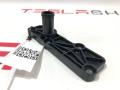 1037000-00-F, 1134783-00-J, 1038470-00-C Штуцер Tesla Model X 2019г. - фото №2