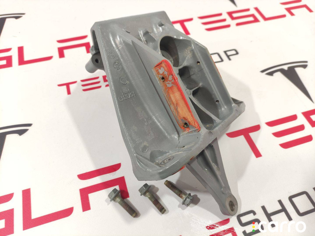 1047167-00-J, 1069434-SO-A, 1075349 кронштейн двигателя передний правый Tesla Model X 2019г. - фото №2