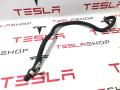 1046136-00-I Шланг системы охлаждения Tesla Model X 2019г. - фото №2