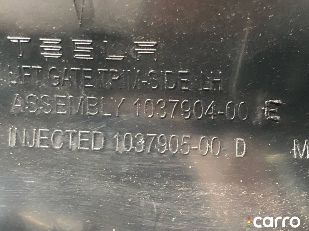 1037904-00-E Накладка крышки багажника Tesla Model X 2019г. - фото №5