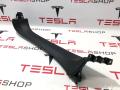 1037902-00-E Накладка крышки багажника Tesla Model X 2019г. - фото №2