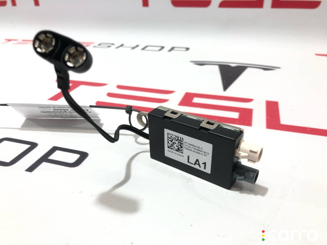 1448944-00-C усилитель антенны Tesla Model X 2019г. - фото №1