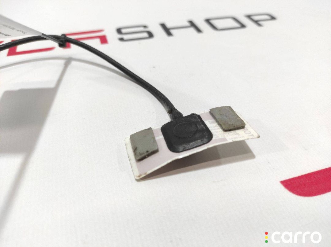 1072447-82-A, 1036885-00-E, 1058358-03-C, 1067275-00-C антенна Tesla Model X 2019г. - фото №2