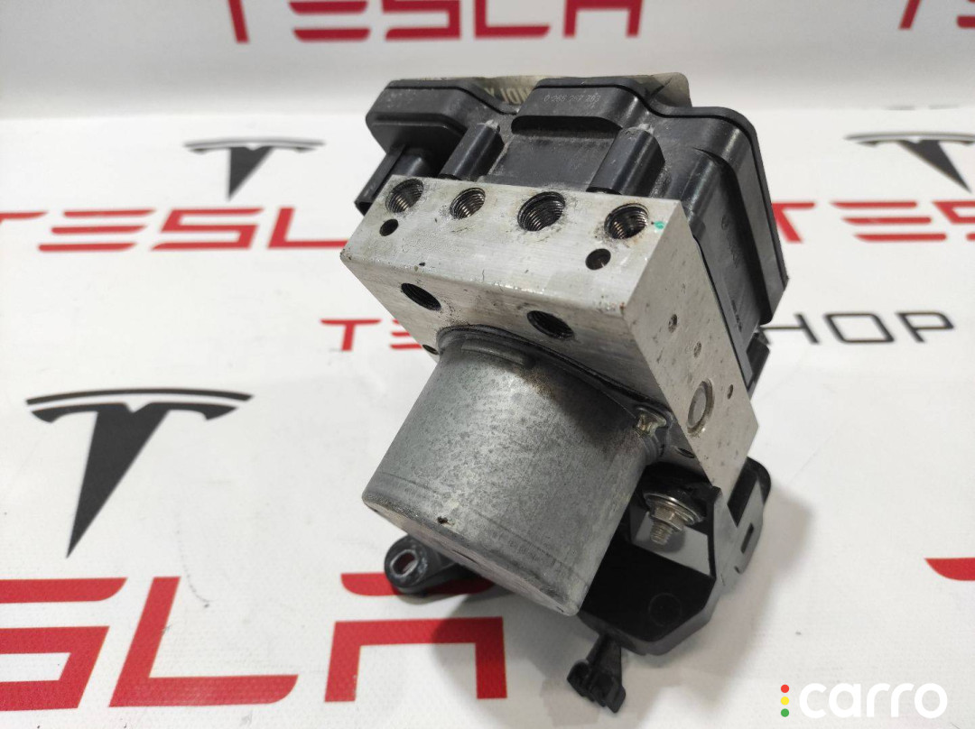 1044746-00-A, 1620741-00-A, 1660580-00-A Блок ABS Tesla Model X рест 2022г. - фото №3