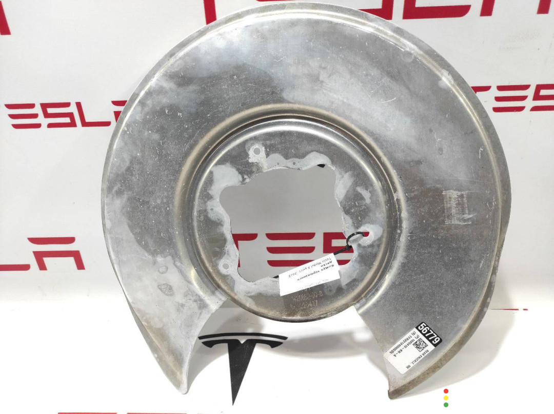 142066200B, 1620410-KN-A Кожух тормозного диска Tesla Model X рест 2022г. - фото №1