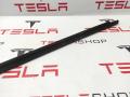 1098685-01-D молдинг двери задней левой Tesla Model X рест 2022г. - фото №4
