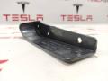 1016323-00-C Кронштейн крепления подкрылка заднего левого Tesla Model S - фото №2