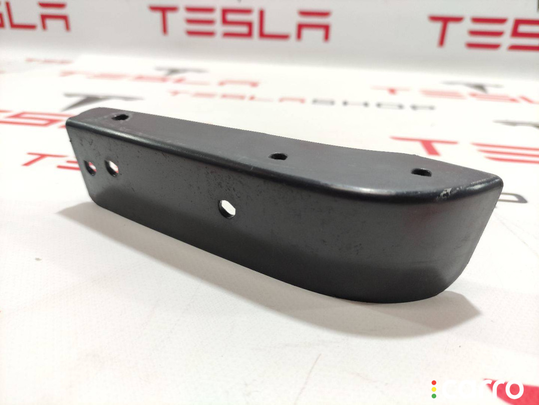 1016323-00-C Кронштейн крепления подкрылка заднего левого Tesla Model S - фото №3