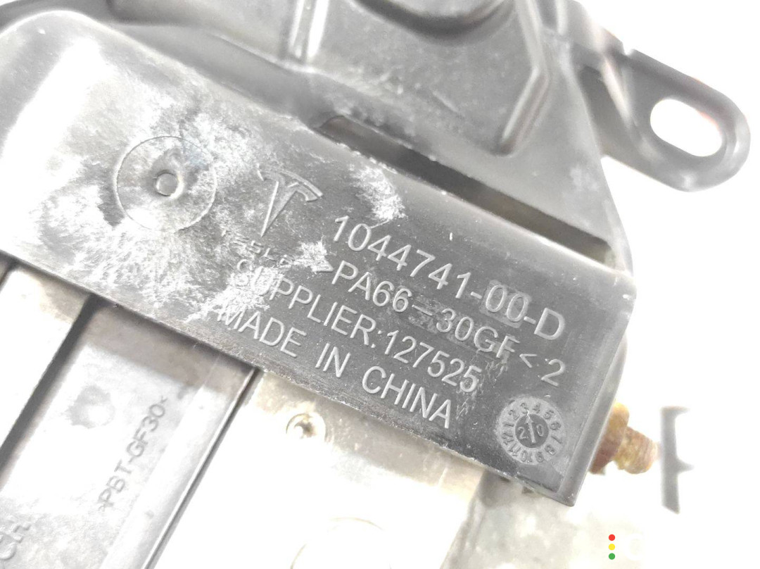 1044745-00-B, 1103541-00-A, 1188741-50-A Блок ABS Tesla Model 3 2020г. - фото №6