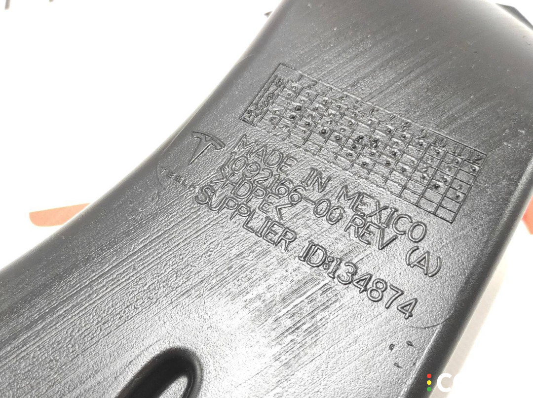 1092166-00-A воздуховод Tesla Model 3 2020г. - фото №3