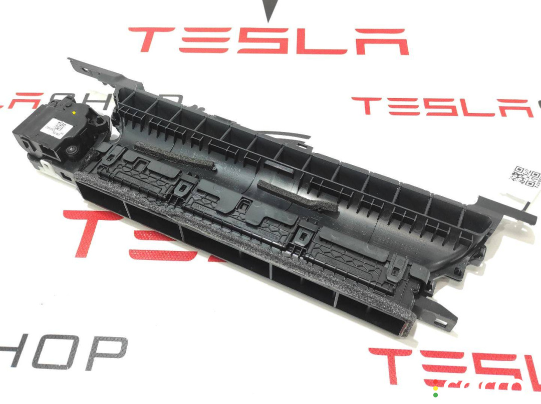 1083320-00-F, 1135554-00-A, 2080547-00-X воздуховод Tesla Model 3 2020г. - фото №1
